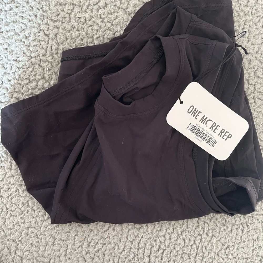 Zyia Black archer Tank